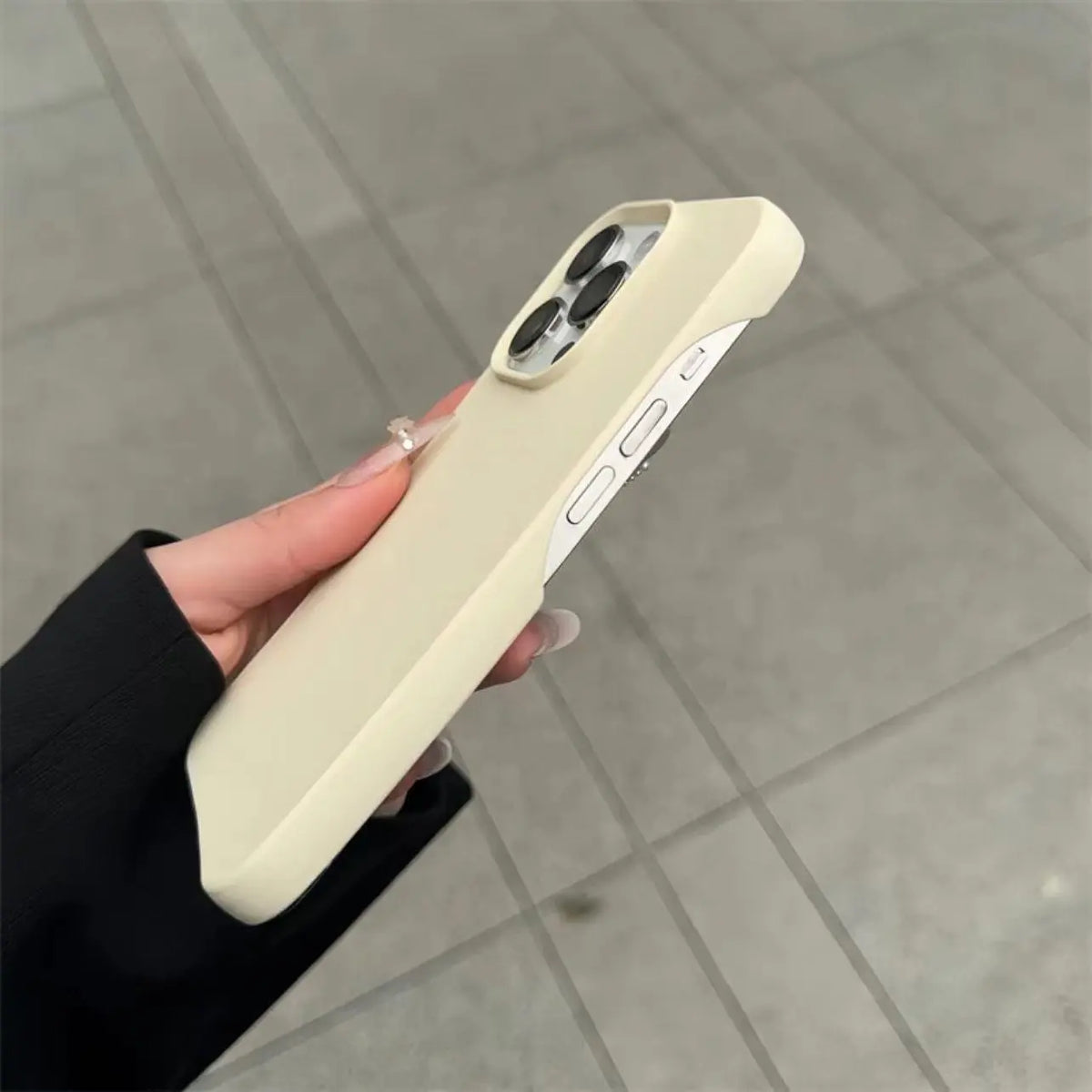 Matte Silicone iPhone Case – Scratch and Fingerprint Resistant