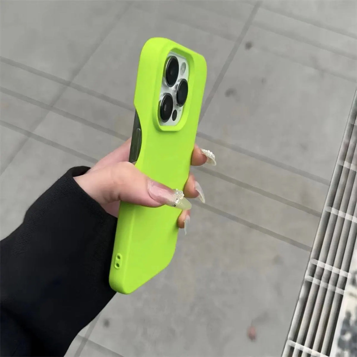 Matte Silicone iPhone Case – Scratch and Fingerprint Resistant
