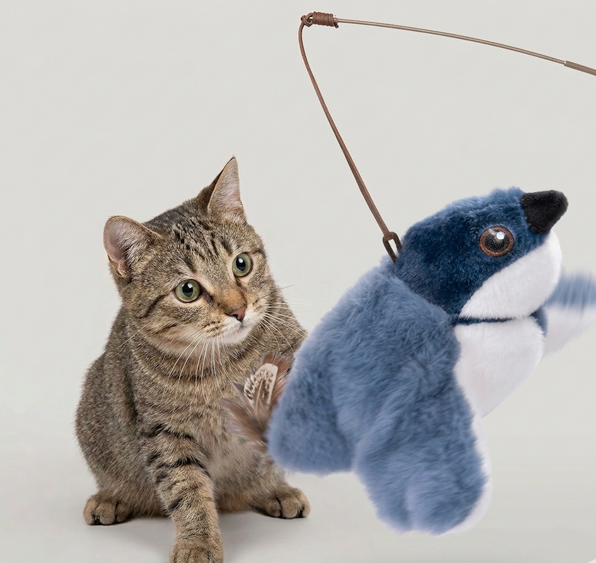 Flapping Bird Cat Toy with lifelike flapping wings