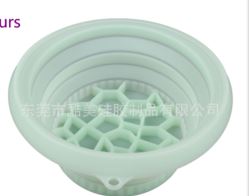 Collapsible Silicone Ice Basin filled with ice for a facial